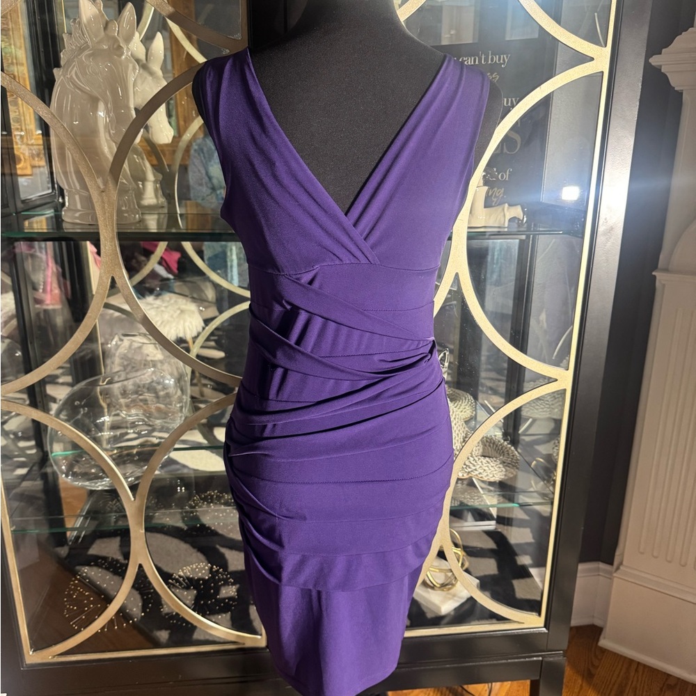 Purple V-Neck Ruched Sheath Cocktail Dress - Picture 7 of 10